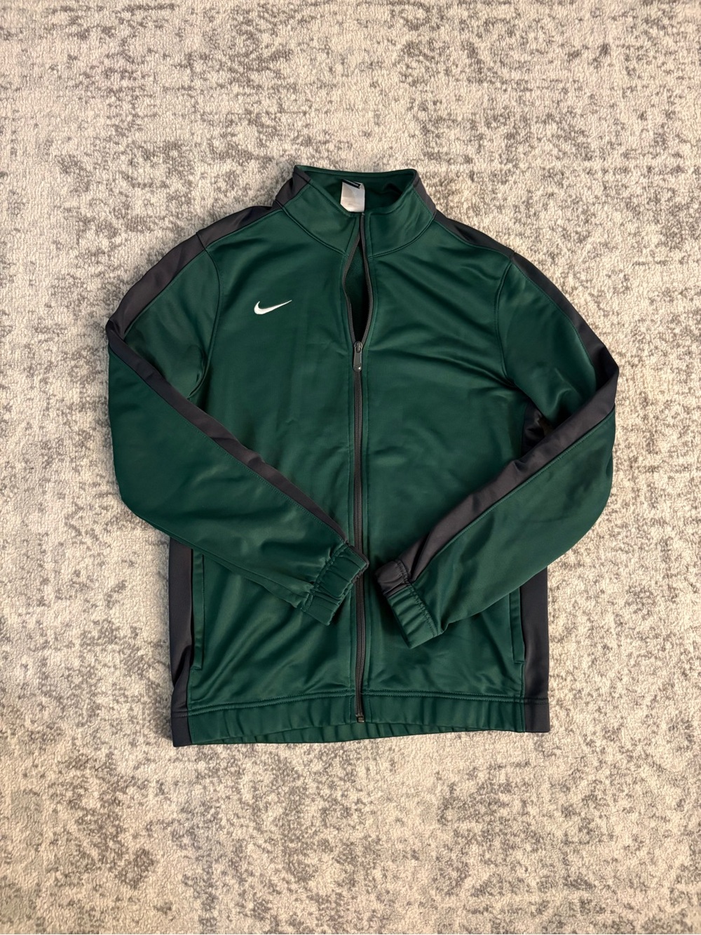Men’s Medium Nike Dri-Fit Green & Dark Grey Track Jacket